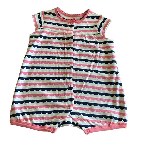 Best Beginnings Fish Rompers - Picture 8 of 15